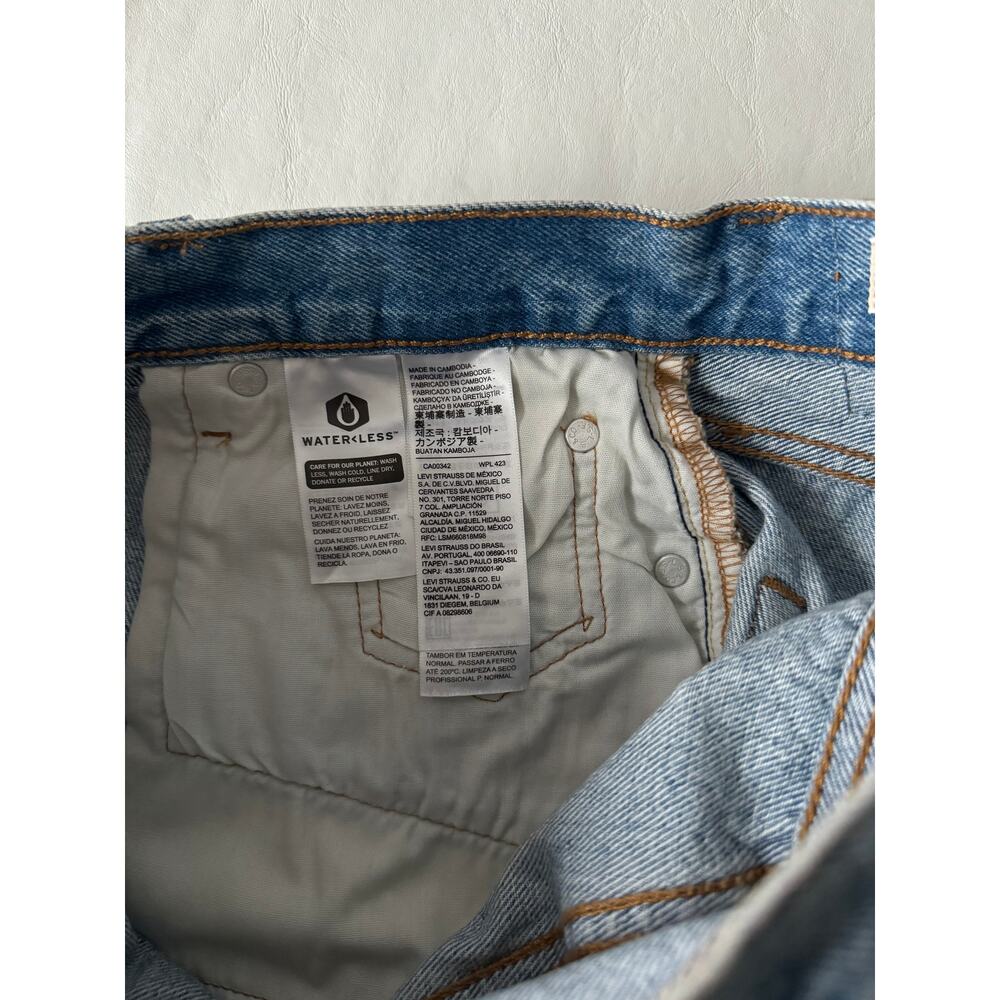 Levi's 90's 501 Shorts in Sketch Artist Short Size 26 - Picture 5 of 8
